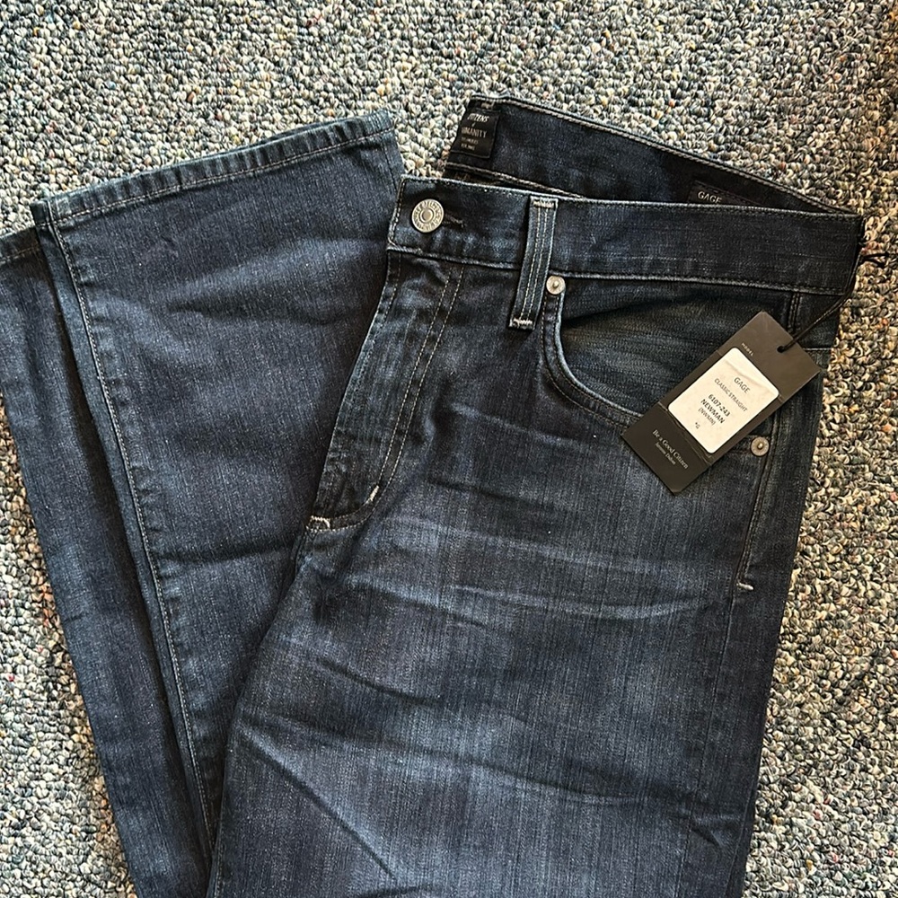 NWT Citizens of humanity - gage slim classic straight fit